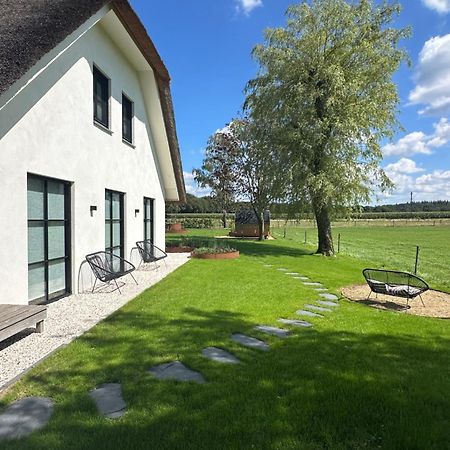 Bed and Breakfast De Gouden Wilg Люнтерен Экстерьер фото